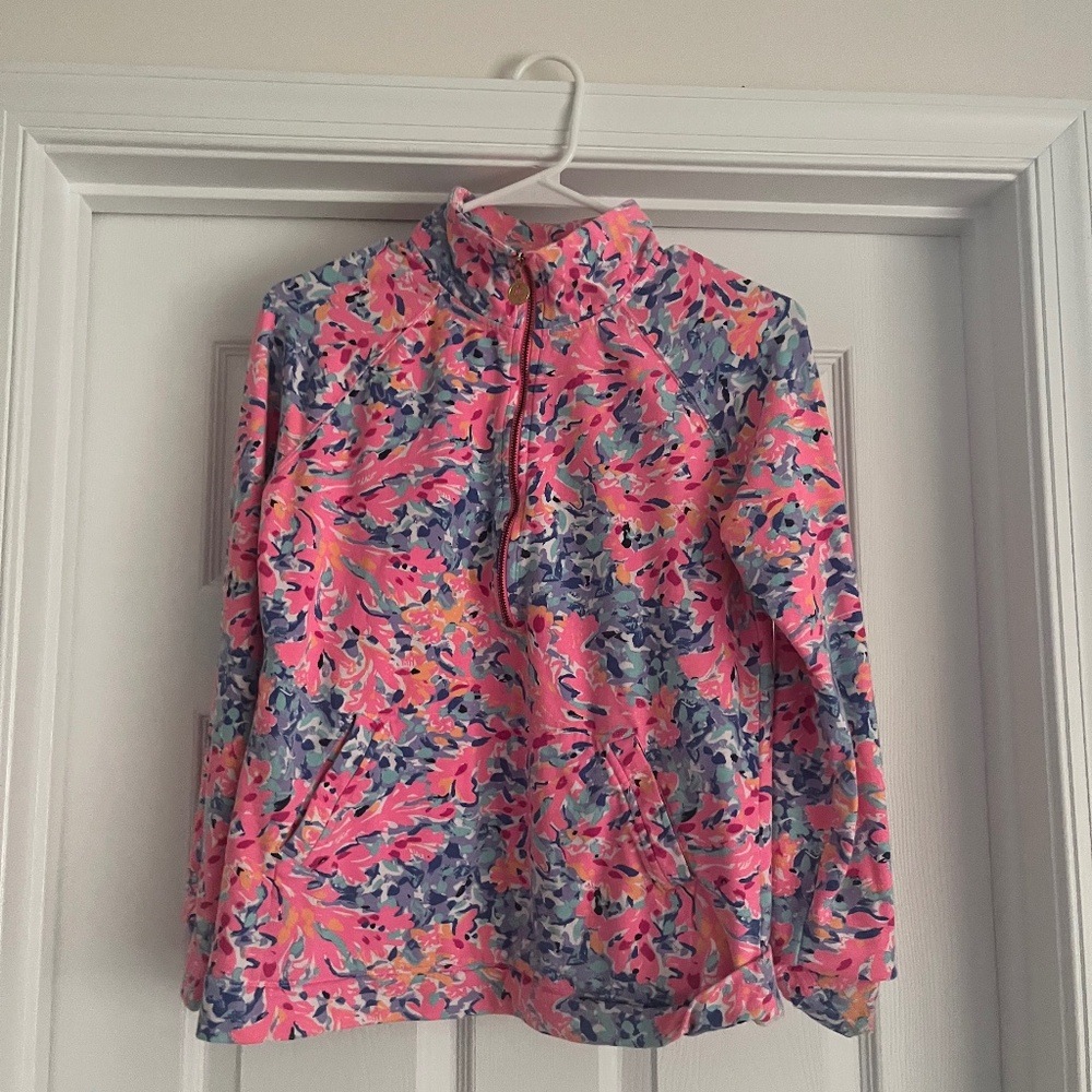 Lilly Pulitzer pullover sweatshirt